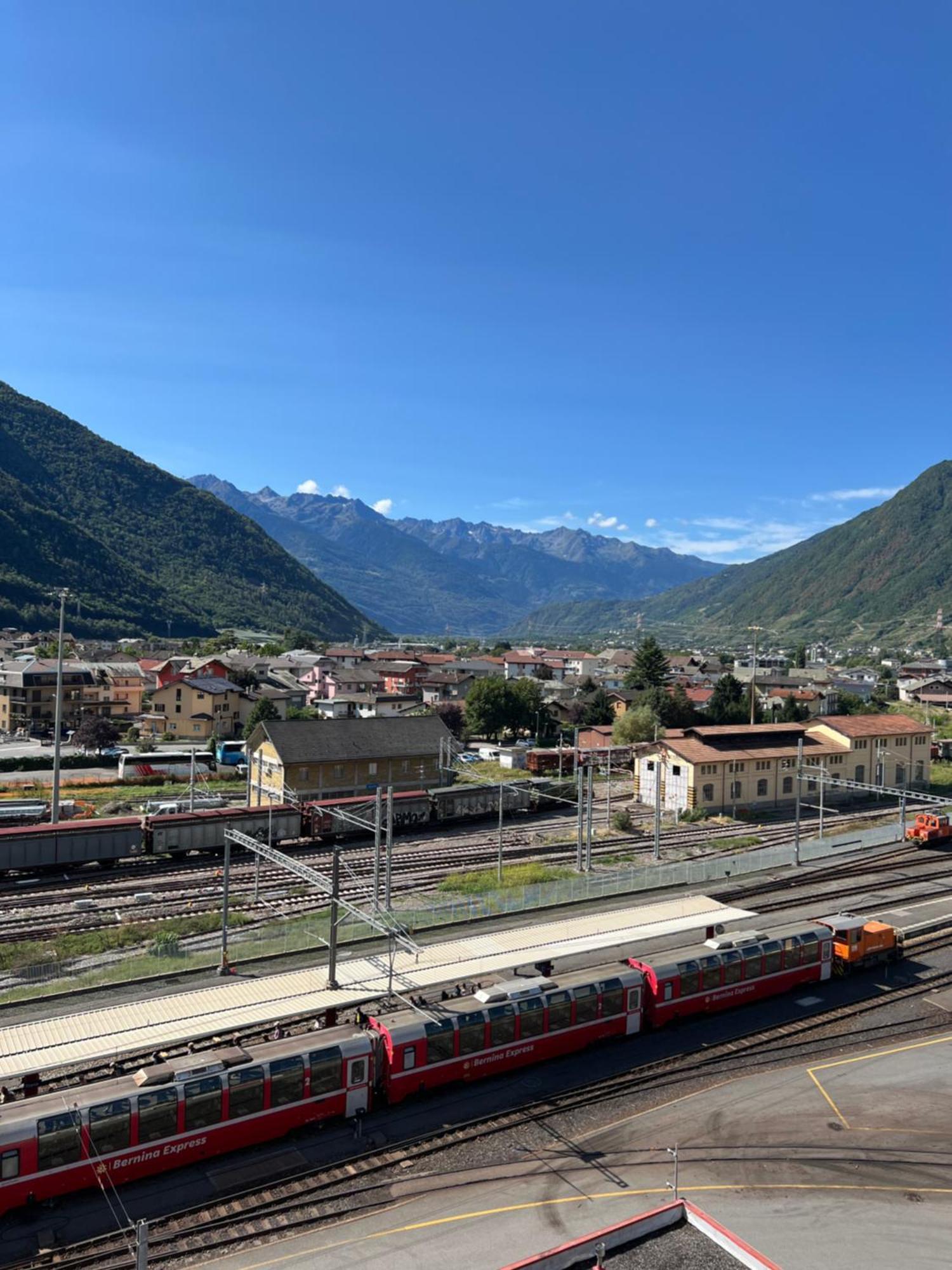 Bernina View Apartment Tirano Luaran gambar
