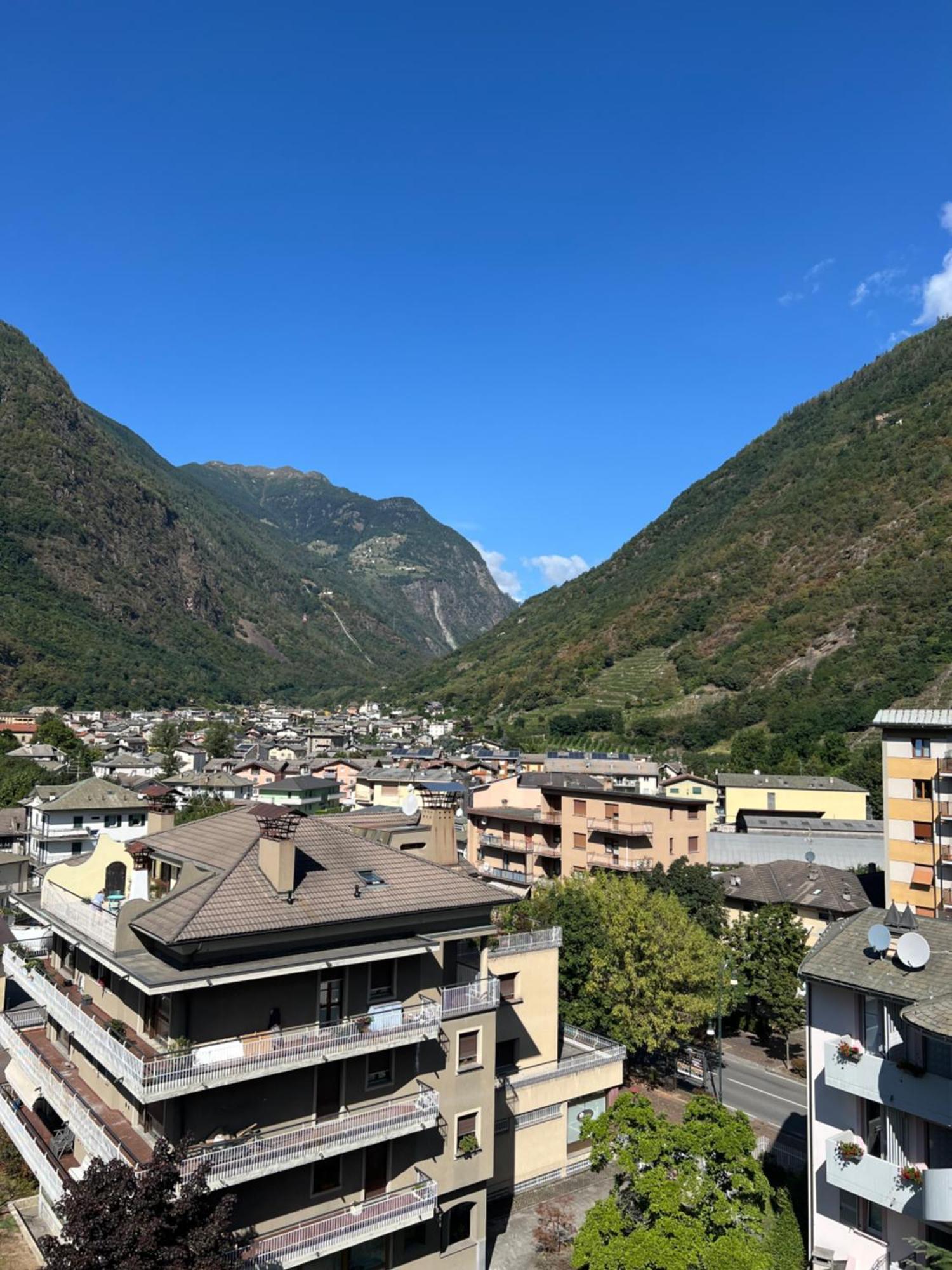 Bernina View Apartment Tirano Luaran gambar